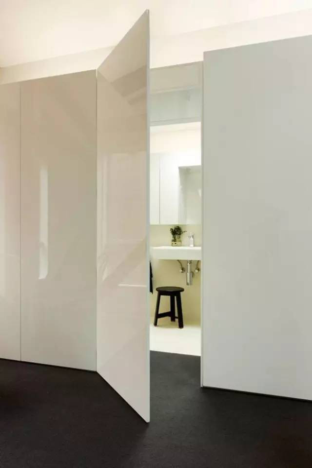 ?你關(guān)心過裝修的門嗎?裝修做內(nèi)推門好還是外推