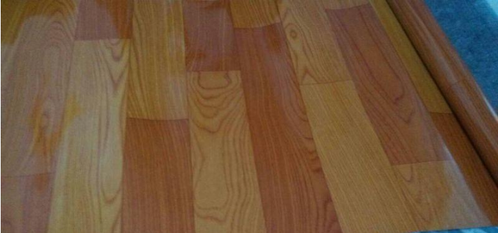 地板紙好還是地板革好？優(yōu)點缺點各有哪些？